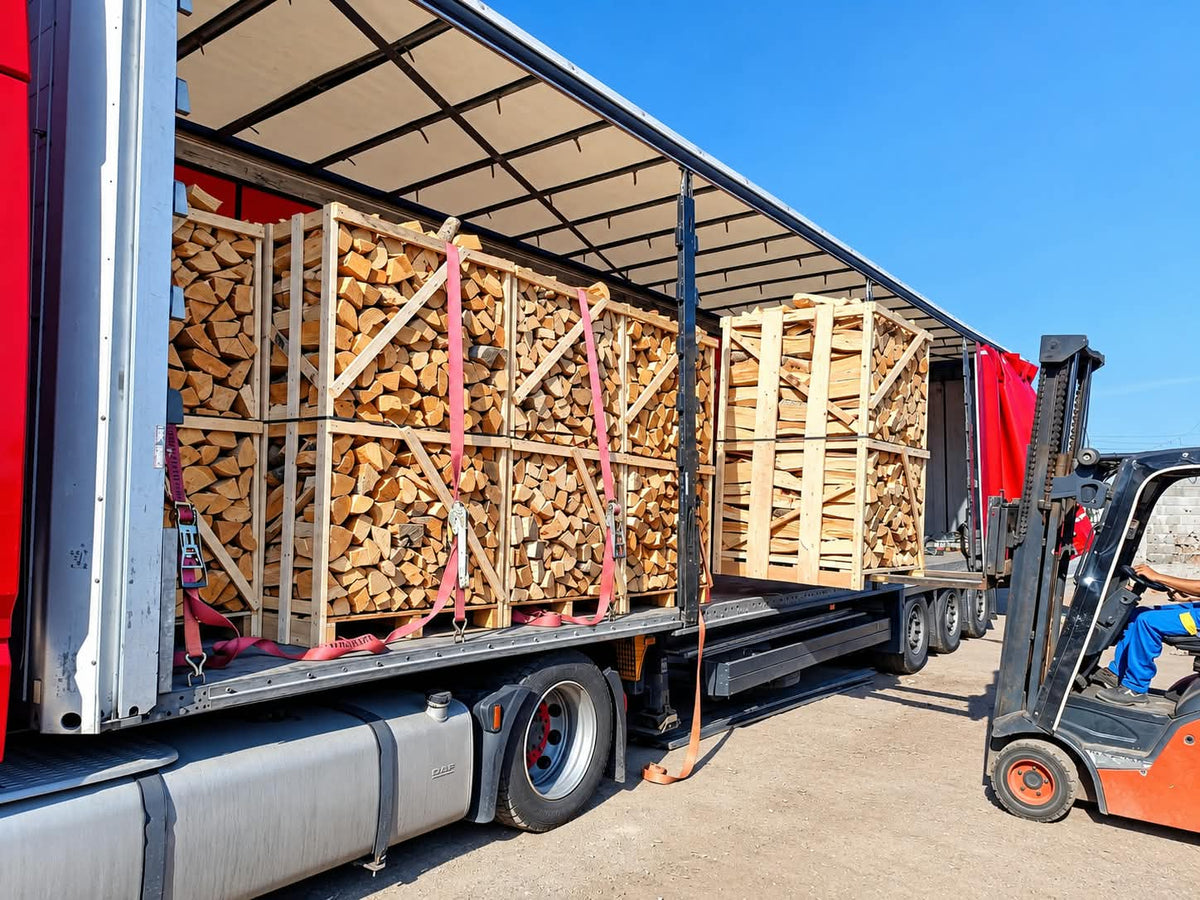 Buchenholz-Brennholz, trocken und ofenfertig – 20 RM, Lieferung per LKW – Bild 2